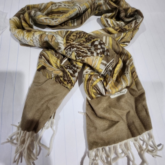 Salvatore Ferragamo Cashmere scarf made in Italy - Picture 12 of 13